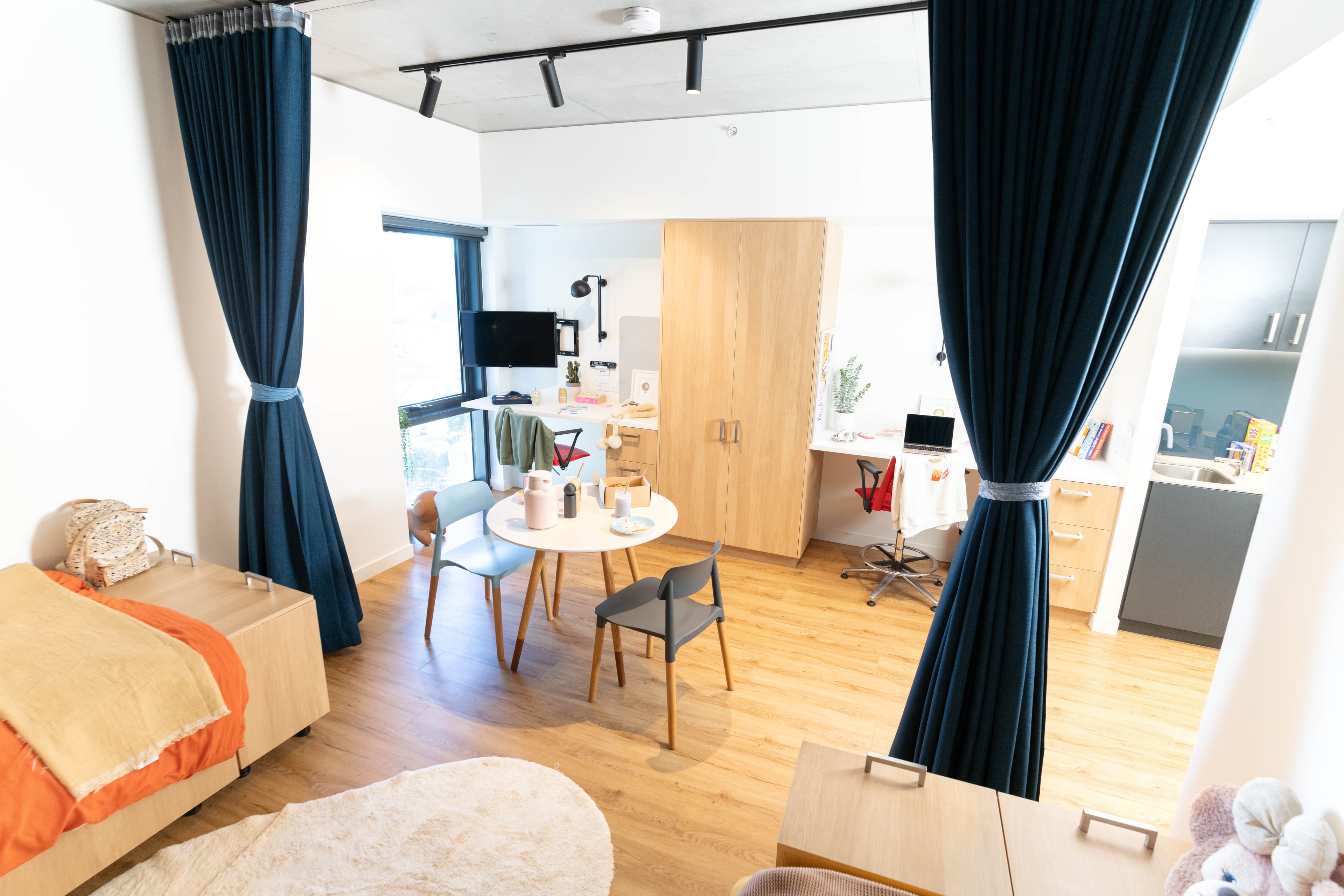 Room 4