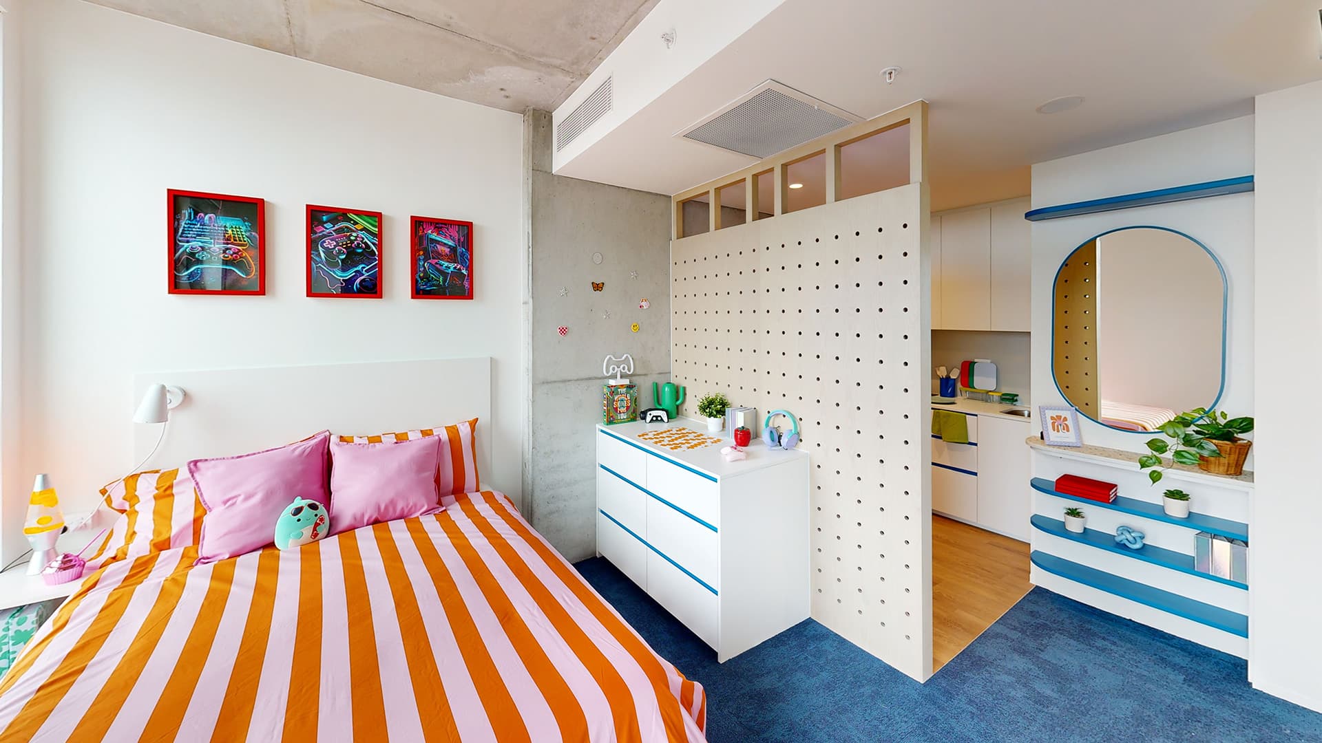 Room 3