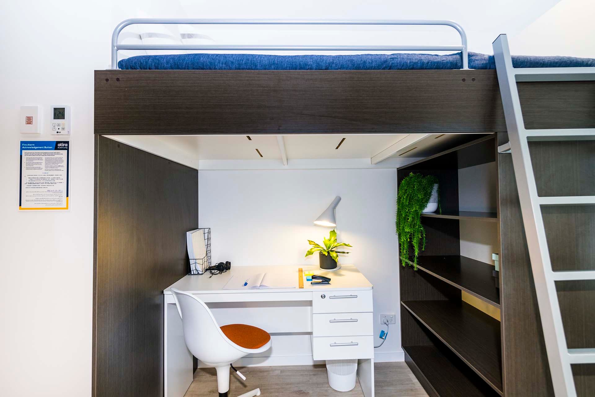Room 5