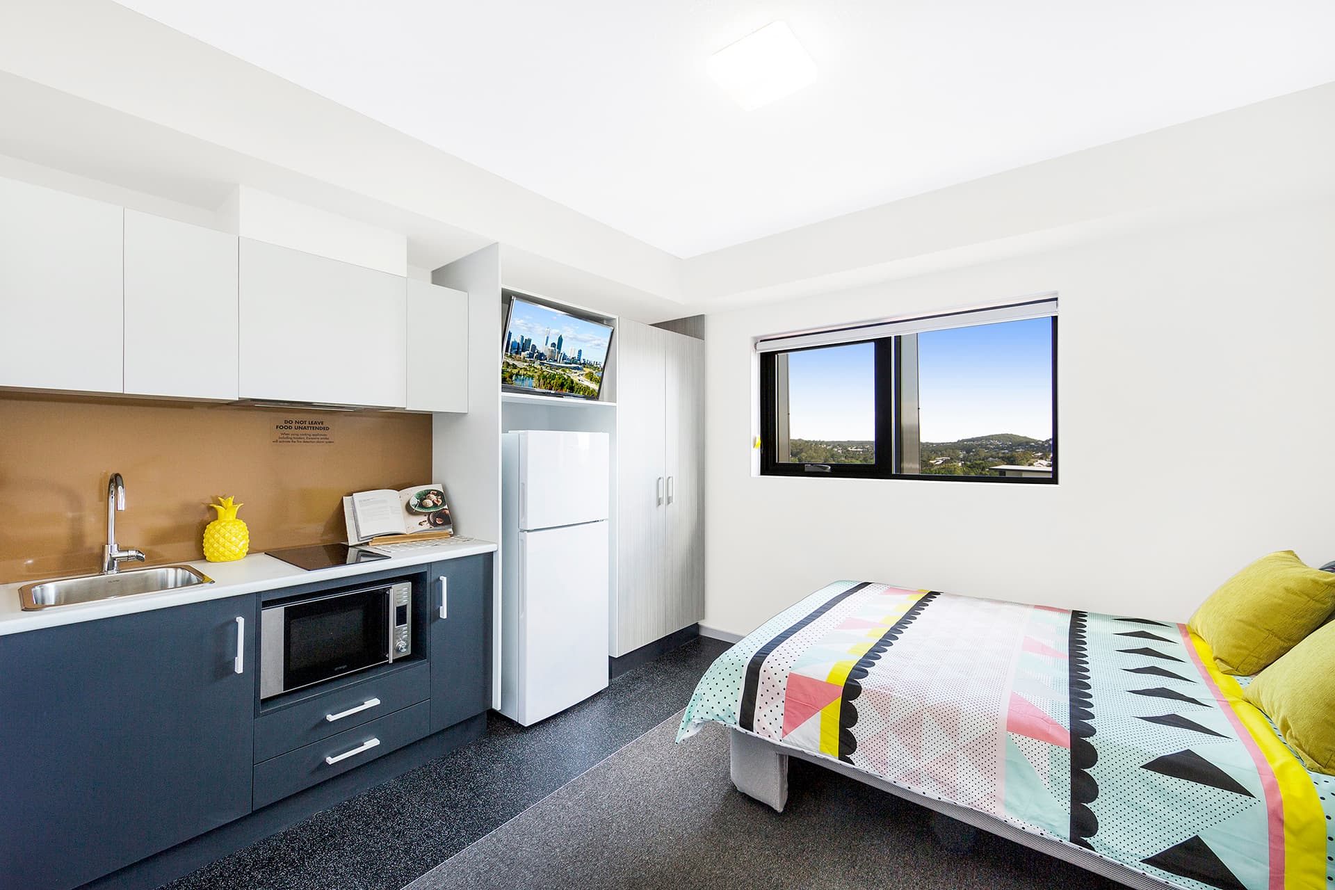 Room 8