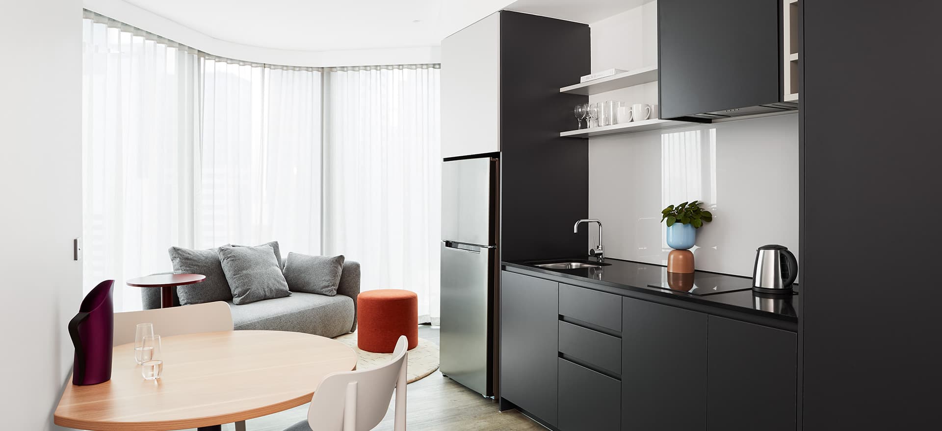 1 Bed Suite
