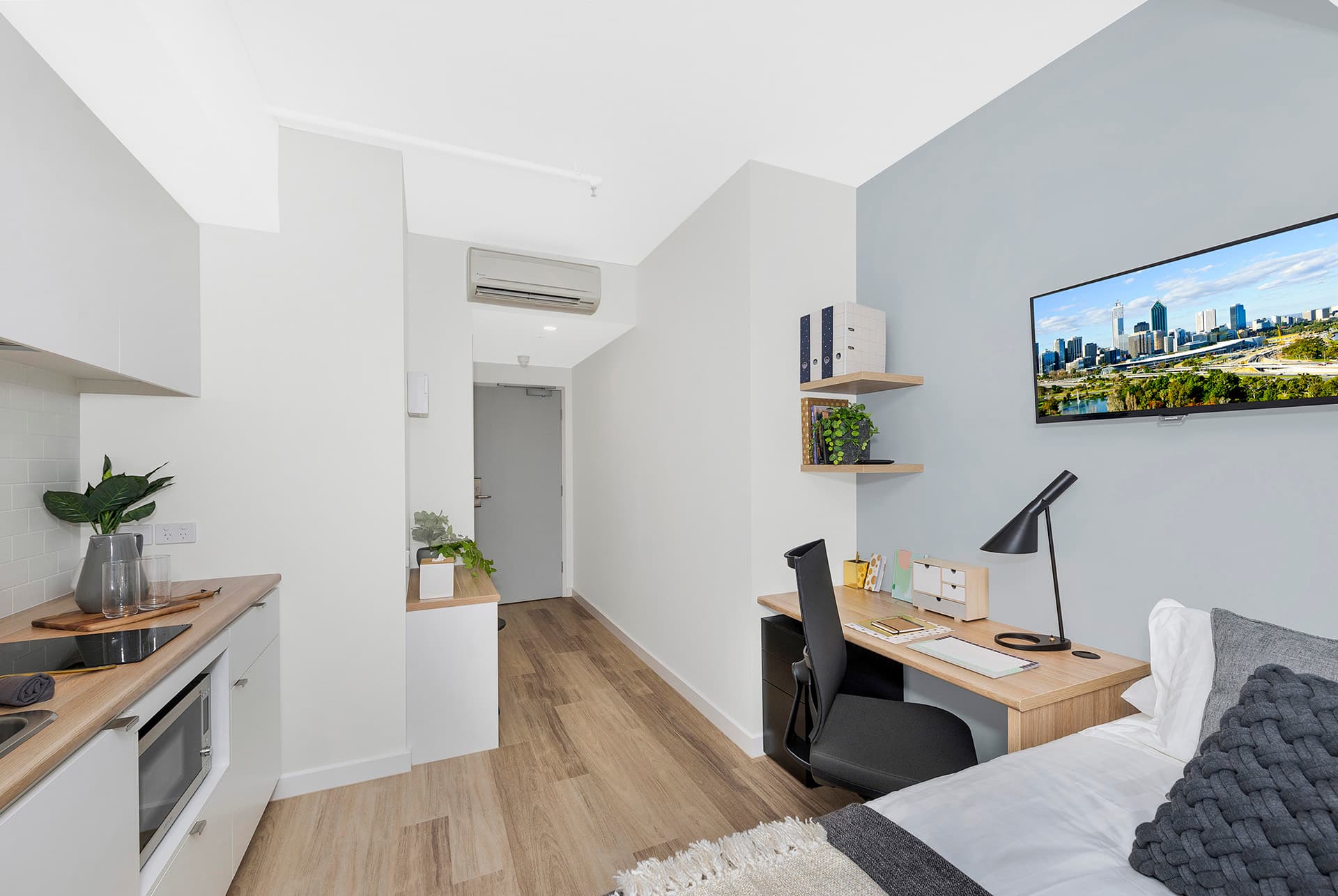 Room 6