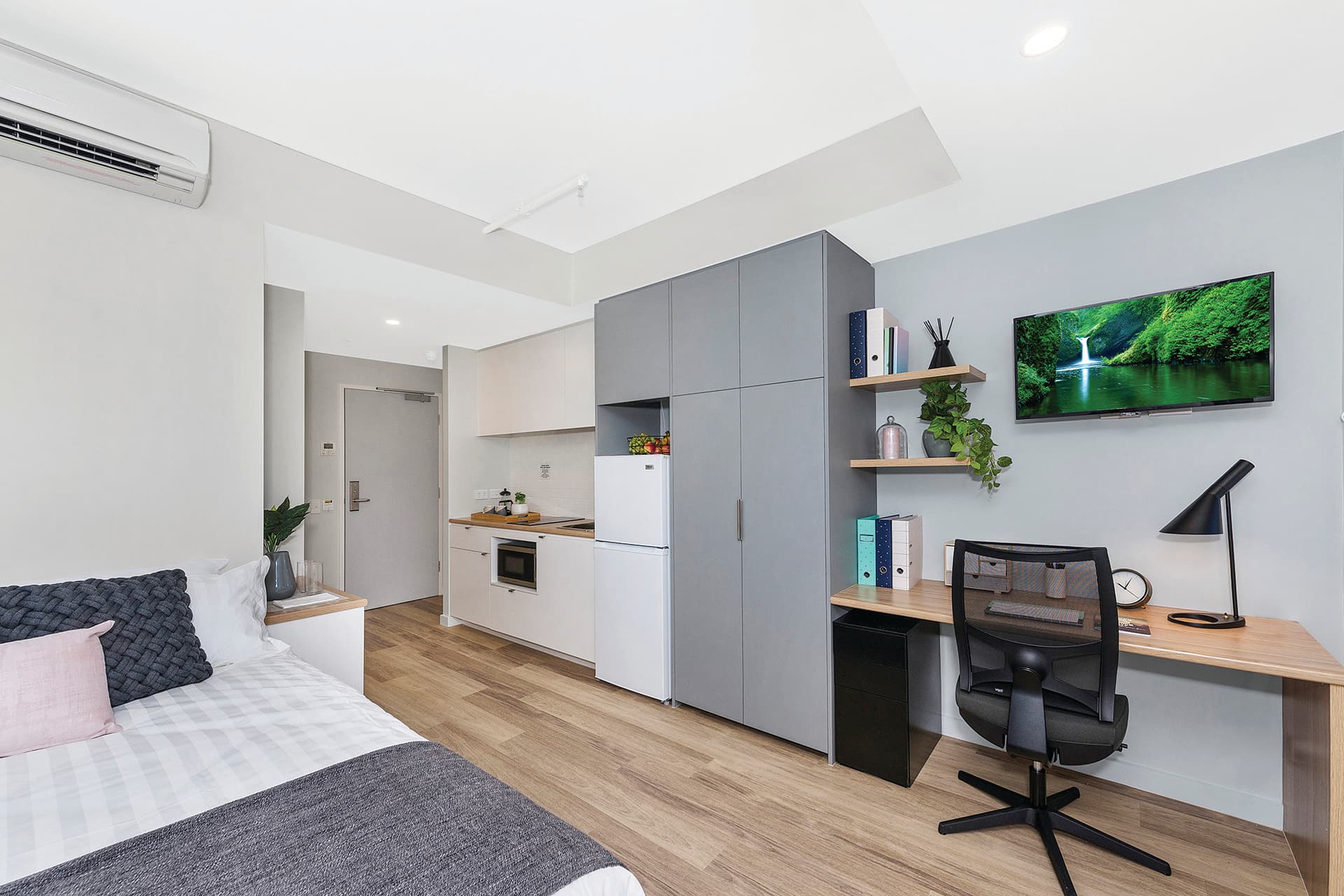 Ultra Studio Apartment